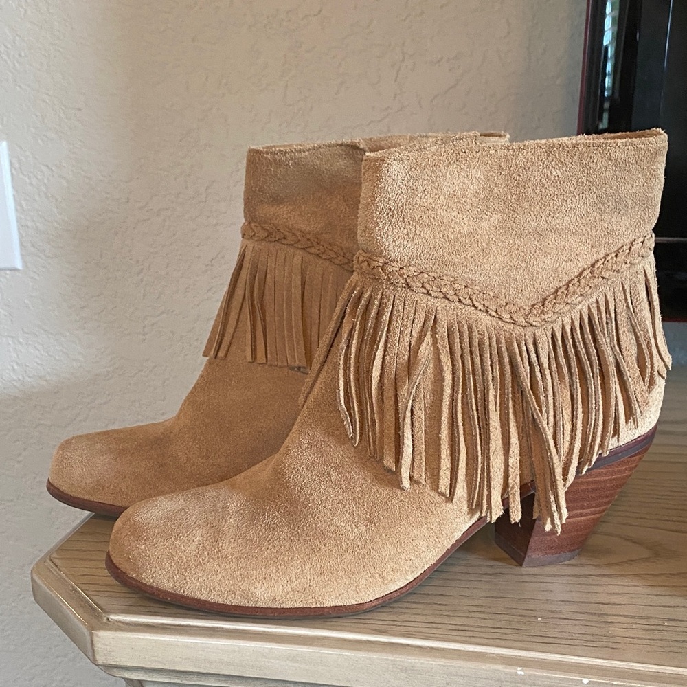 Giani Bernini Suede Fringe Ankle Booties